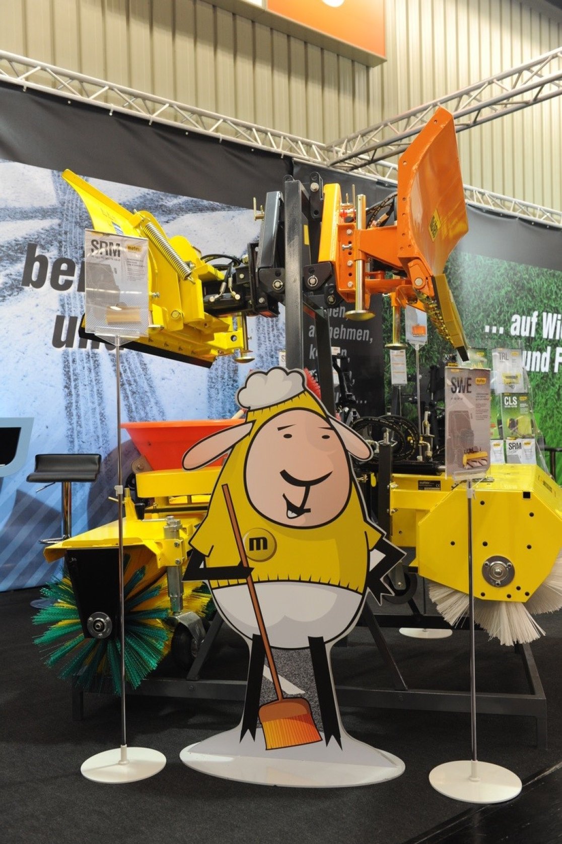 Willi wird geboren und der Öffentlichkeit das erste mal zur Galabau 2010 präsentiert. Willi wird geboren und der Öffentlichkeit das erste mal zur Galabau 2010 präsentiert.