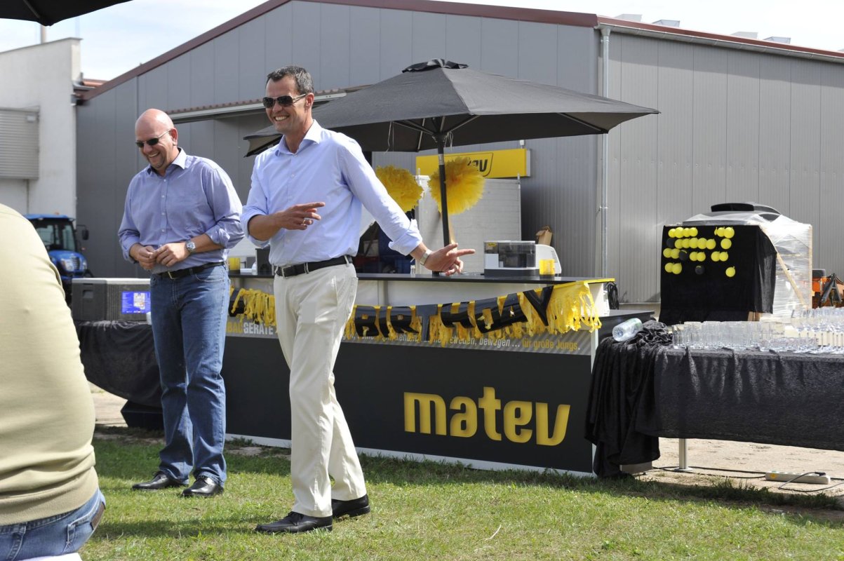 Happy birthday matev! Happy birthday matev!